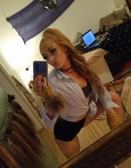 Escort Model Lova Luna, Eden Terrace id1881