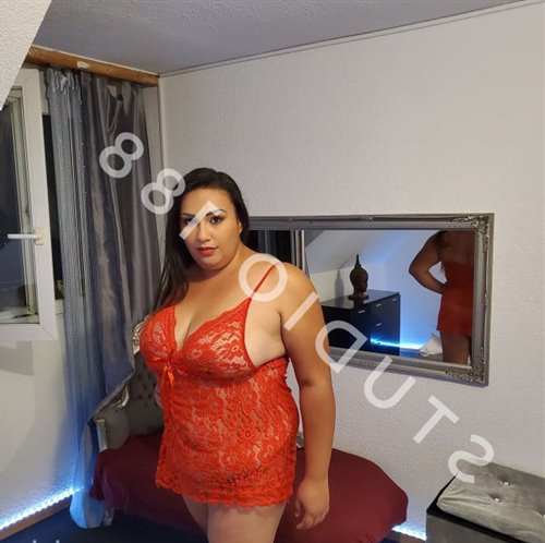 Pradeepa, escort in Manukau id3617